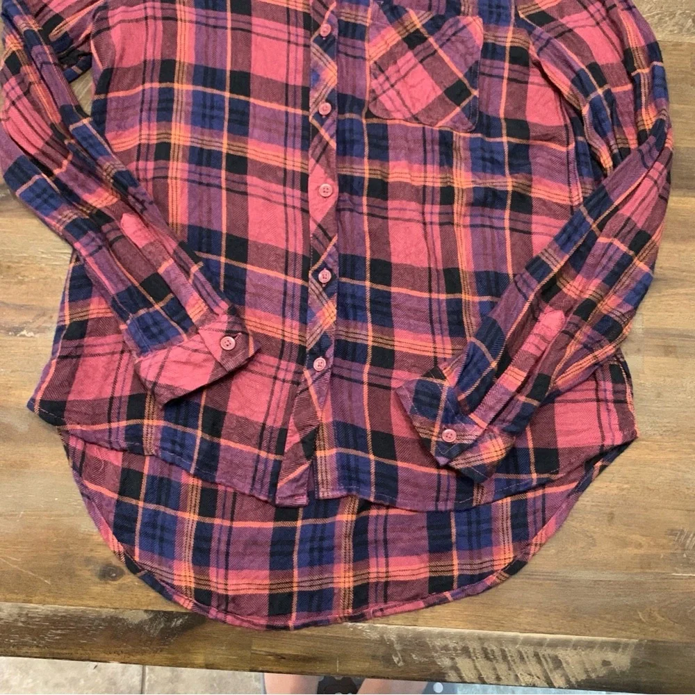 Beach Lunch Lounge multicolored plaid flannel long sleeve button down shirt EUC - Picture 3 of 13